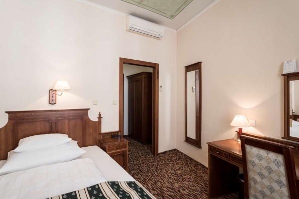 Best Western Plus Hotel Meteor Plaza